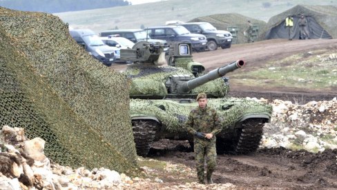 БЛОКАДЕРИ СЕ СПРЕМАЈУ ДА ПОКВАРЕ ПАРАДУ: Издајници сада ударају и на Војску Србије