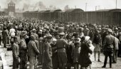 ИСТОРИЧАР УЗ ПОМОЋ АИ: Идентификовао нацисту са фотографије Холокауста