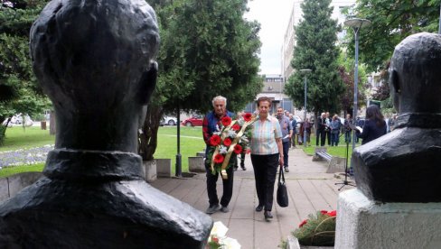 SMEDEREVO OBELEŽILO DAN POBEDE U DRUGOM SVETSKOM RATU: Sećanje na zločin prema srpskom narodu