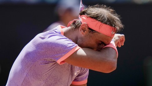 NOVI ŠOK Rafael Nadal nakon bruke u Rimu zabrinuo javnost, njegovi navijači su se ovoga pribojavali