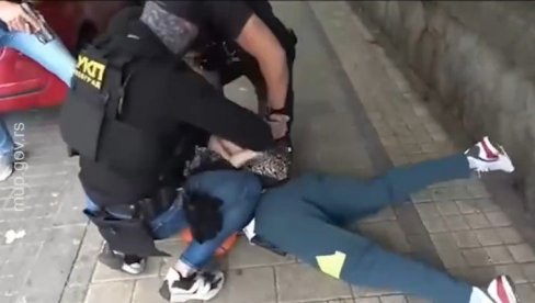 NOVI DETALJI IZ ISTRAGE O REKETAŠIMA: Izmišljaju dug, nude zaštitu, pa bacaju bombe i prete kako bi došli do novca