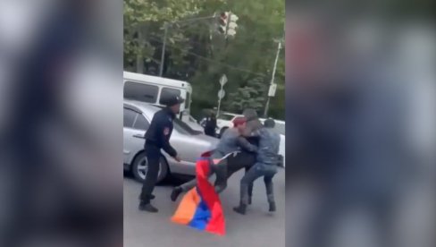 MASOVNO HAPŠENJE U JERMENIJI: Spremali se za posetu Pašinjana nakon čega je nastao haos (VIDEO)