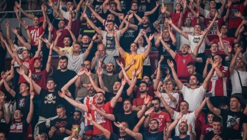 TOTALNA REKONSTRUKCIJA NA MALOM KALEMEGDANU! Saša Obradović doveo tri pojačanja u Crvenu zvezdu TOTALNA REKONSTRUKCIJA NA MALOM KALEMEGDANU! Saša Obradović doveo tri pojačanja u Crvenu zvezdu