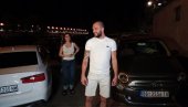 VESELO I SPEKTAKULARNO: Veljko, Ceca i gosti izašli ispred kuće da pogledaju vatromet za rođenje Isaija (FOTO/VIDEO)