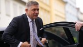 ФИЦО ПЛИВАО У ХЛАДНОМ ДУНАВУ Хтео да покаже новинарима да је здрав: Звао сам их, али нико није дошао