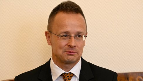 SIJARTO STIGAO U MOSKVU: Velika delegacija iz Mađarske u ruskoj prestonici - očekuju se važni sastanci