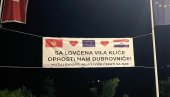 SRAMAN PERFORMANS CRNE GORE - OPROSTI NAM DUBROVNIČE! Cetinjani peru obraz pred Hrvatskom zbog predloga rezolucije o Jasenovcu (FOTO)