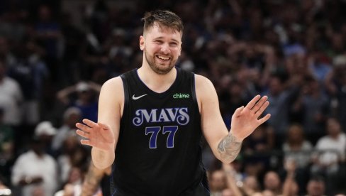 HAOS U NBA! Luka Dončić nepravedno isključen, pa žestoko udario na sudije (VIDEO)