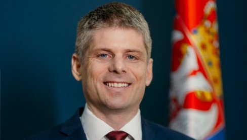 СРБИЈА ДАНАС ИМА СНАЖАН ГЛАС, ЈАСНУ ПОРУКУ И УВЕРЉИВА ДЕЛА Гујон: Свет жели да чује другу страну приче о нама, наратив се мења набоље