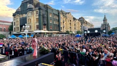 BROJNA PRIZNANJA: Neda Ukraden u nikad boljoj formi, pored pesma niže i nagrade (FOTO/VIDEO)