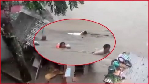 APOKALIPTIČNE POSLEDICE OLUJE: Žrtve se broje, ulice pretvorene u reke, vetar nosi sve pred sobom... (VIDEO)