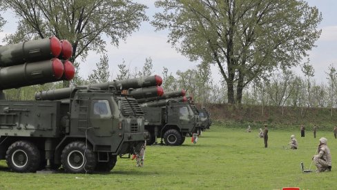 STEJT DEPARTMENT ZABRINUT: Mogućnost da Rusija isporuči Severnoj Koreji oružje izuzetno zabrinjavajuća