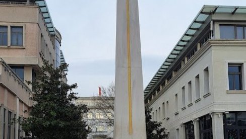 CETINJE SPRAM VOJVODE: Inicijativu Kuča da se spomenik Mirku Petroviću pomeri iz Podgorice podržao PES