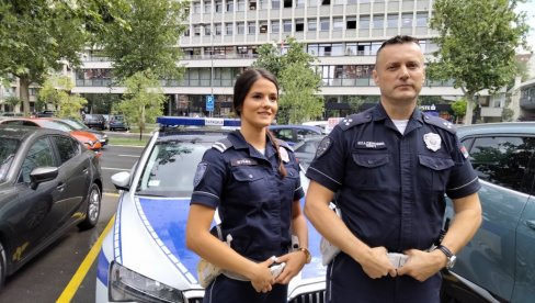 NAŠA DUŽNOST JE BILA DA POMOGNEMO: Novosadski saobraćajci Jovana Šukara i Darko Mladenović spasli život mladiću