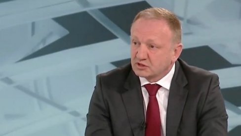 ЂИЛАС ПРЕУЗЕО ПУНУ КОНТРОЛУ НАД ПРОТЕСТОМ Адвокат лажних еколога поручује: Сви морамо да станемо иза Драгана (ФОТО)