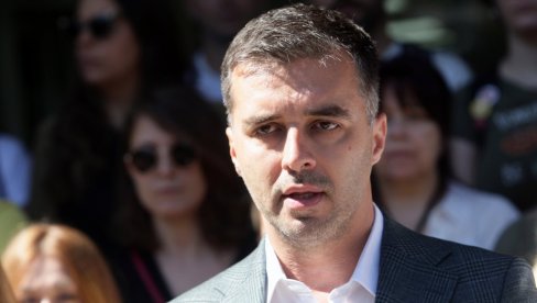 MIRDITA, SAVO! Sramna provokacija Rokfeler fonda koji finansira Manojlovića: Pogledajte šta na Vidovdan organizuju u Beogradu (FOTO)