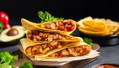 RECEPT ZA BRZE TORTILJE SA PILETINOM: Lagane pileće tortilje su odlične za užinu ili večeru