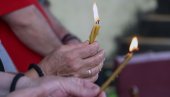 УНИШТЕНО И ПОПАЉЕНО ВИШЕ ОД 500 ДОМАЋИНСТАВА: Служен парастос за 68 Срба убијених у Буквику