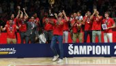 ŠAMPIONI SRBIJE: Košarkašima Zvezde uručen trofej (FOTO)