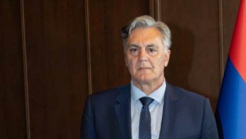 ДОКТОР ПРАВНИХ НАУКА И БИВШИ МИНИСТАР УНУТРАШЊИХ ПОСЛОВА: Ево ко је Синиша Каран, нови председник Републике Српске