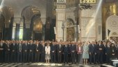 MOLEBAN U HRAMU SVETOG SAVE: Svečanom činu prisustvovali predsednik Vučić i Dodik (VIDEO)