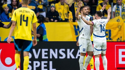 UPISAO SE I KAPITEN SRBIJE: Evo kako je Dušan Tadić postigao treći gol za orlove (VIDEO)