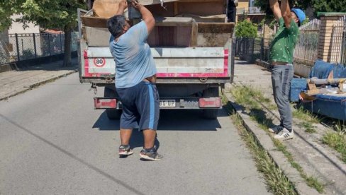 VELIKA AKCIJA U SMEDEREVU:Za sedam dana komunalci odvezli 70 kamiona smeća