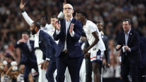 ISTORIJSKO NE!: Ponudili su mu 70 miliona dolara da dođe u NBA ligu i preuzme Lejkerse. Odbio ih je!