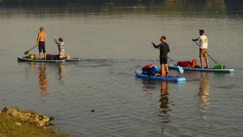 REGATA DUNAVOM OD LJUBAVI DO RATA: Jedinstven sportski događaj od 14. do 16. juna, od Novog Sada do Beograda (FOTO)