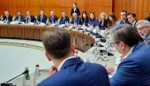 SASTANAK U PALATI SRBIJE: Vučić i Mali sa poslovnom delegacijom MEDEF