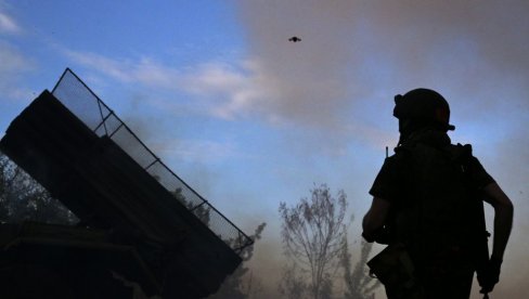 РАТ У УКРАЈИНИ: Серија експлозија широм Украјине; Током ноћи уништено 11 дронова