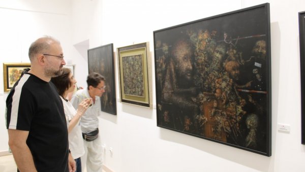 ЗАПИСУЈЕ ТРАГ ВРЕМЕНА: Изложба Дејана Уларџића отворена у Модерној галерији Ваљево