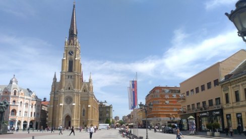 НАСИЛНИЦИ И ДЕЖУРНИ МРЗИТЕЉИ СРБИЈЕ ИЗА ПРОТЕСТА У НОВОМ САДУ