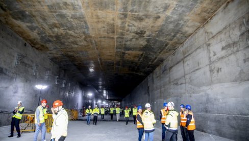 ISTORIJSKI DAN ZA DRŽAVU: Kralj Frederik otvorio prvi deo budućeg podvodnog tunela koji povezuje Dansku sa Nemačkom