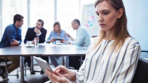 DOLAZILA PRERANO NA POSAO, PA DOBILA OTKAZ: Pokušala problem da reši sudski, pa doživela neočekivano