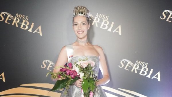 ОНА ЈЕ МИС СРБИЈЕ 2024: Јелена Карлеуша уручила награду најлепшој Српкињи (ФОТО)
