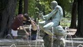 НИГДЕ НЕ КРЕЋИТЕ БЕЗ ВОДЕ И НАОЧАРА ЗА СУНЦЕ: Временска прогноза среду 25. јун НИГДЕ НЕ КРЕЋИТЕ БЕЗ ВОДЕ И НАОЧАРА ЗА СУНЦЕ: Временска прогноза среду 25. јун
