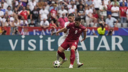ЛУКА ЈОВИЋ ЗА СПАС: Нападач Милана бржи од пиштаљке, овако је поравнао резултат на мечу Србија - Словенија