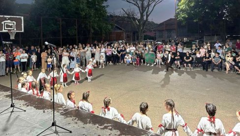 POČELE LETNJE MANIFESTACIJE: Folklor i pesma u tri paraćinska sela (FOTO)