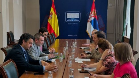 MINISTAR MALI SA AMBASADOROM KRALJEVINE ŠPANIJE U SRBIJI: Važni razgovori o zajedničkim projektima i odnosima dve zemlje (FOTO)