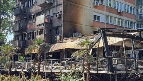 NIŠTA VIŠE NEMAMO OSIM GOLIH ŽIVOTA: Nakon požara u višespratnici u Novom Beogradu, stanari uplašeni i očajni (FOTO)