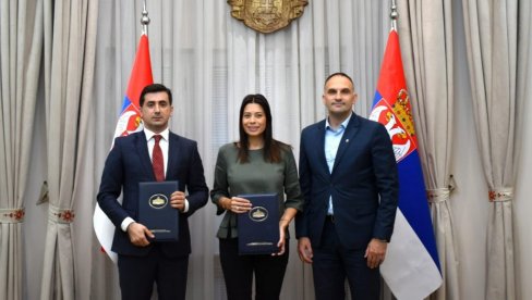 Вујовић потписала уговор за изградњу колектора у Зрењанину