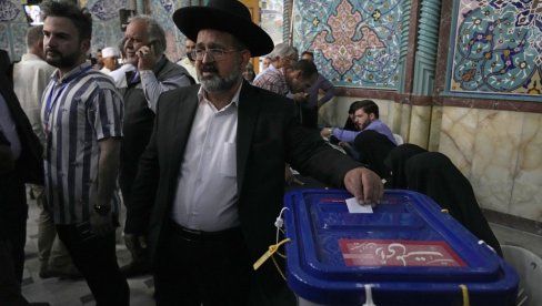 ZATVORENA BIRALIŠTA U IRANU: Posle produženog glasanja na predsedničkim izborima