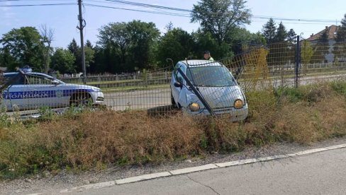 TRAGEDIJA U NIŠU: Vozač preminuo od srčanog udara za volanom