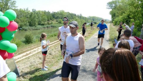 HUMANOST ZA OZUDRAVLJENJE: U Kuli i Odžacima prikupljeno 300.000 dinara za pomoć  lečenju mladih