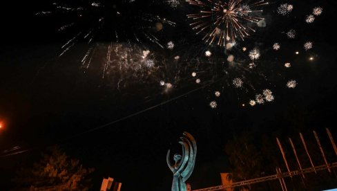 ФИЛМСКЕ СВЕЧАНОСТИ ПОД КОСМАЈЕМ: Почео 52.  фестивал у Сопоту