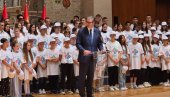 PRIJEM U PALATI SRBIJA: Vučić ugostio decu iz regiona i dijaspore (VIDEO)