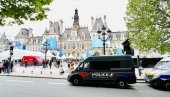 NAPETO NA ISTORIJSKIM IZBORIMA: Mir i red u Francuskoj čuva 30.000 policajaca