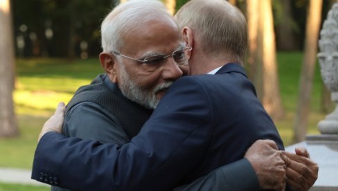 LIDERI RAZVIJAJU PARTNERSTVO RUSIJE I INDIJE: Modi čestitao Putinu rođendan