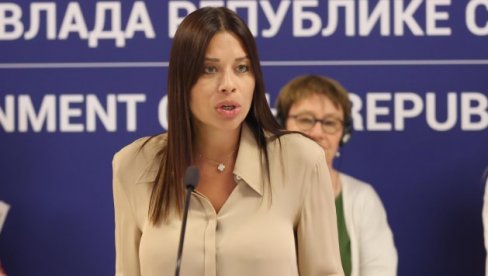 СРБИЈА СЕ НЕЋЕ ПОВИНОВАТИ УЛИЧНИМ УЛТИМАТУМИМА Вујовић: Позивам све грађане да остану прибрани и стрпљиви